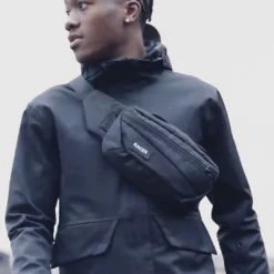 Sac Banane Convertible Sacoche Guidon 2L The Bridge Racer 9 Sac Banane Convertible Sacoche Guidon 2L The Bridge Racer -Apidura Soldes sac banane convertible sacoche guidon 2l the bridge racer full 4