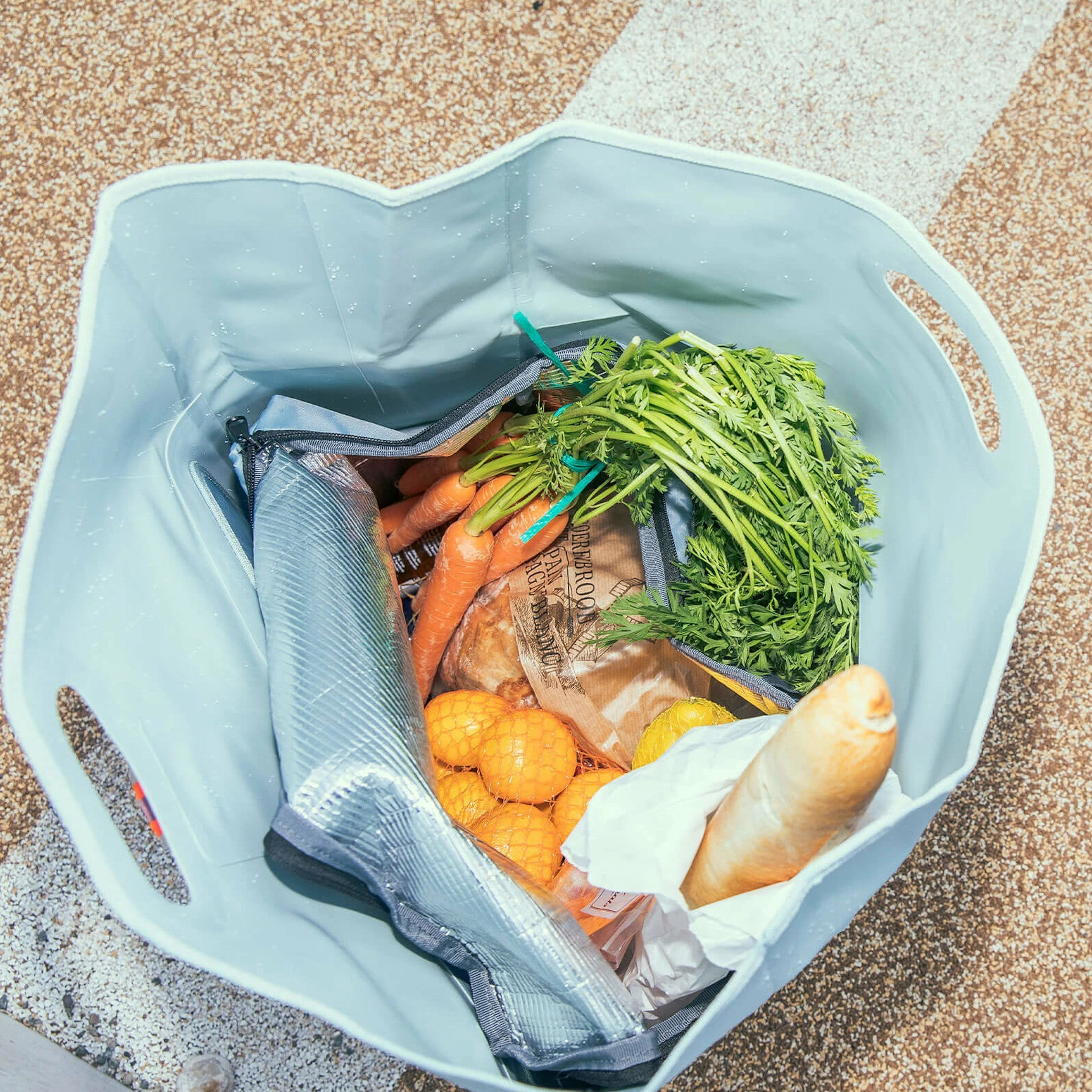 Sac De Courses Avec Son Sac Isotherme Sur Porte-bagages Houston Go Fluo 6 Sac De Courses Avec Son Sac Isotherme Sur Porte-bagages Houston Go Fluo – Image 4