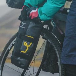 Sacoche Fourche Vélo Apidura Expedition Pour Bikepacking 4.5 L -Apidura Soldes sacoche fourche velo apidura expedition pour bikepacking 4 5 l full 6
