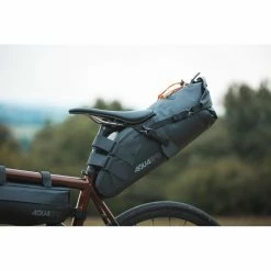 Sacoche De Selle Pour Le Bikepacking 10L Aqua Evo Adventure Oxford -Apidura Soldes sacoche selle oxford adventure 6