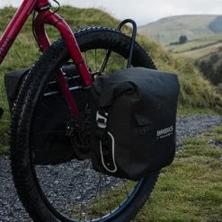 Sacoche Vélo Gravel Brooks étanche Sur Porte-bagages 13L Scape -Apidura Soldes sacoche velo gravel brooks etanche sur porte bagages 13l scape full 5